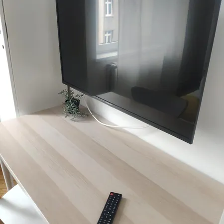 Apartament Powstańców X